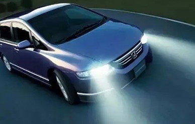 ¿Cómo necesito mantener mis luces?