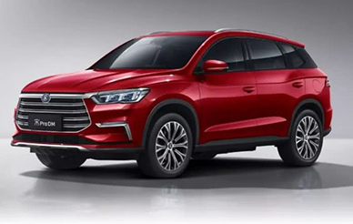 ¿Por qué la luz en ambos lados de mi luz de cruce es diferente?