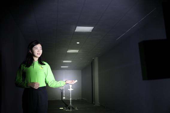 Prueba de luz de conducci&oacute;n l&aacute;ser