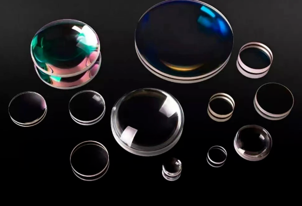 Luces de conducci&oacute;n de tri lentes