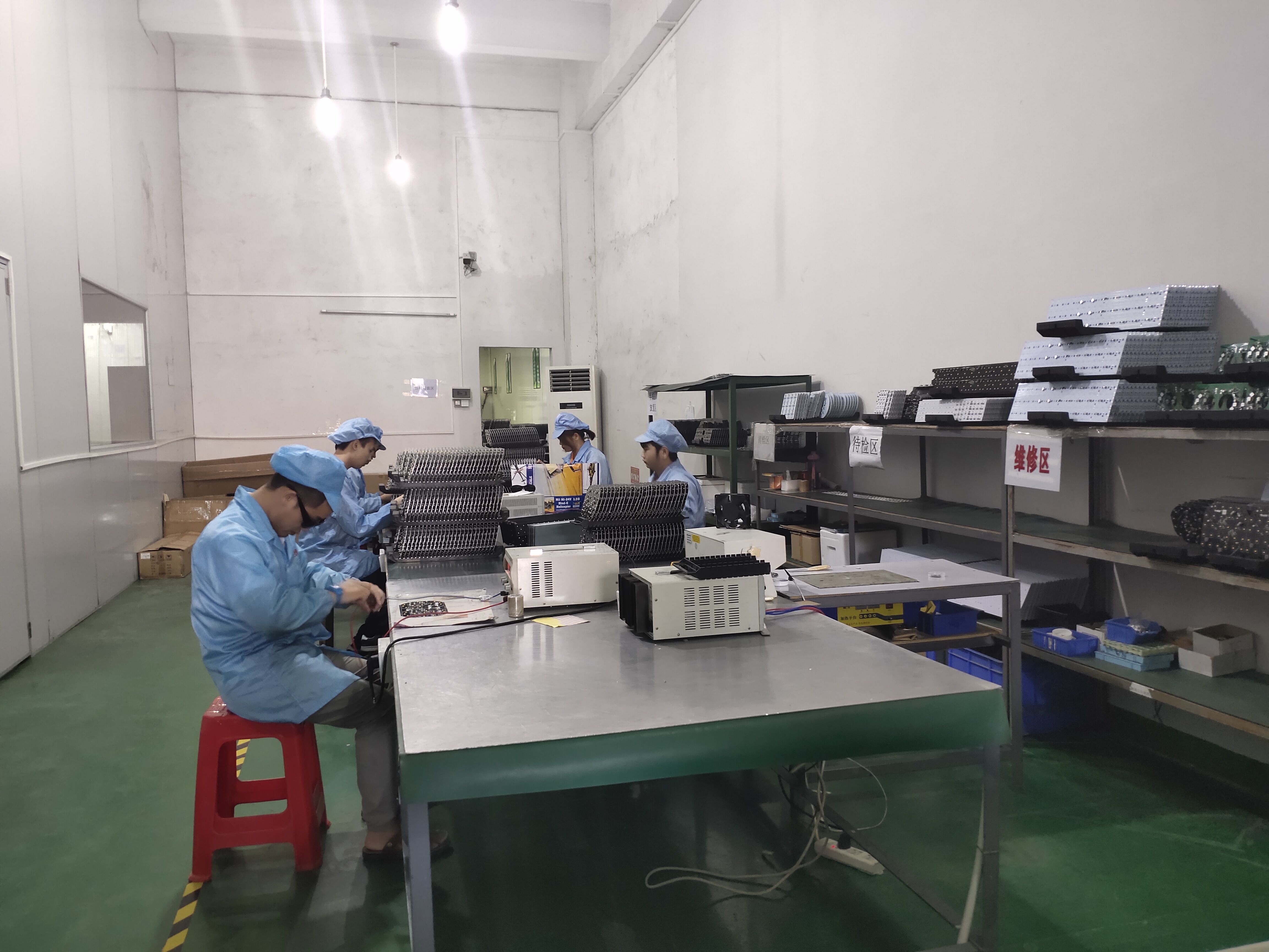 Prueba de placa de circuito de luz de conducci&oacute;n l&aacute;ser