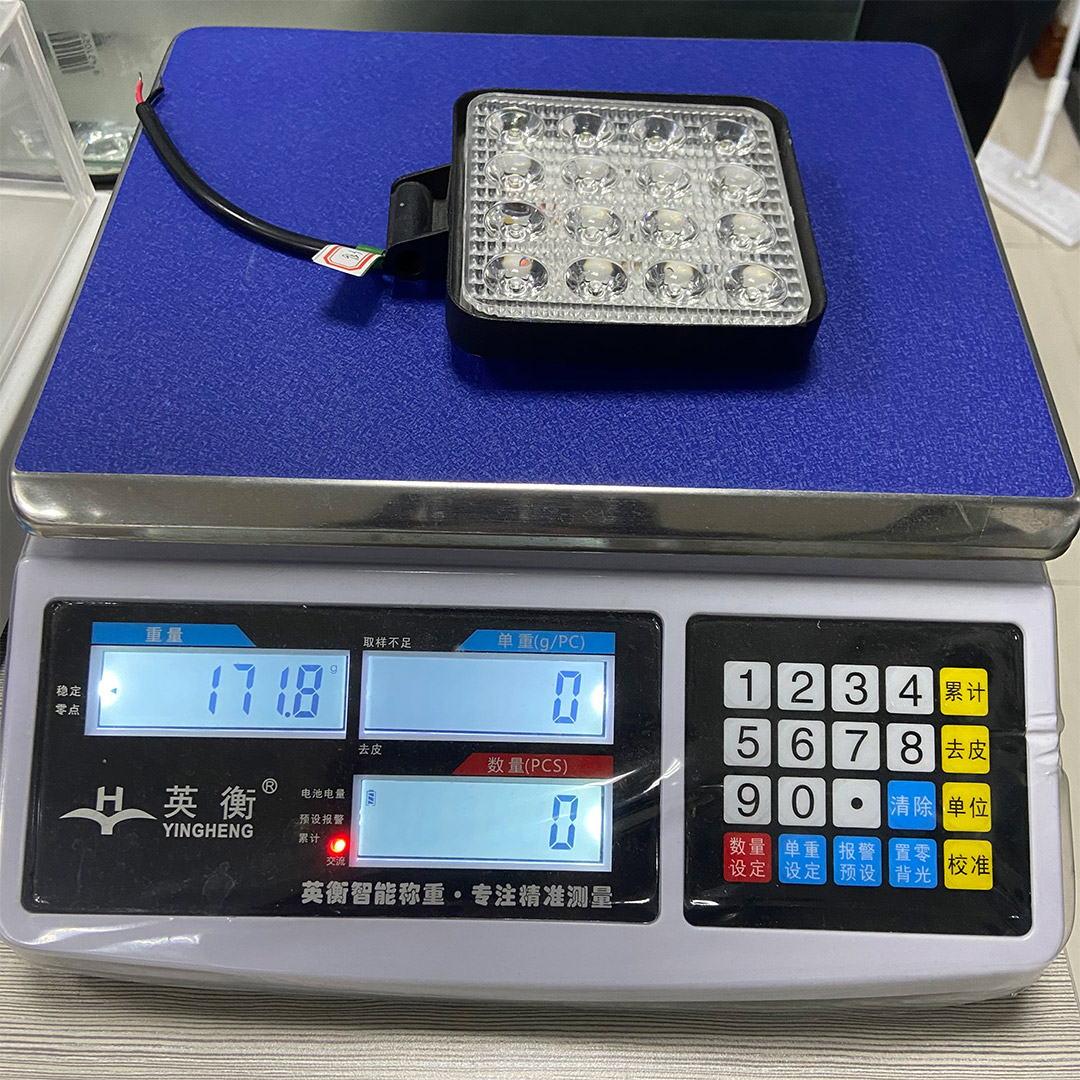 Seleccione luces de trabajo de acuerdo con el grosor y el peso 3