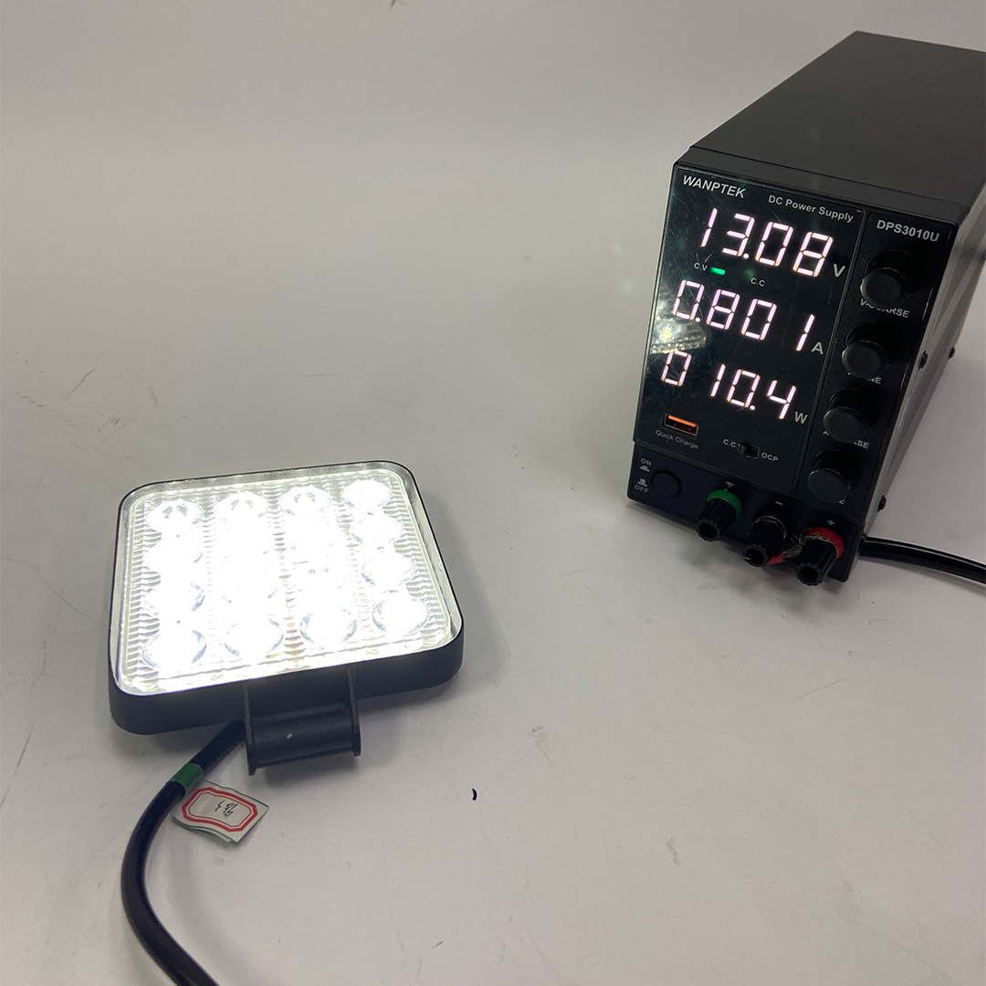 Elija luces de trabajo de acuerdo con Power1